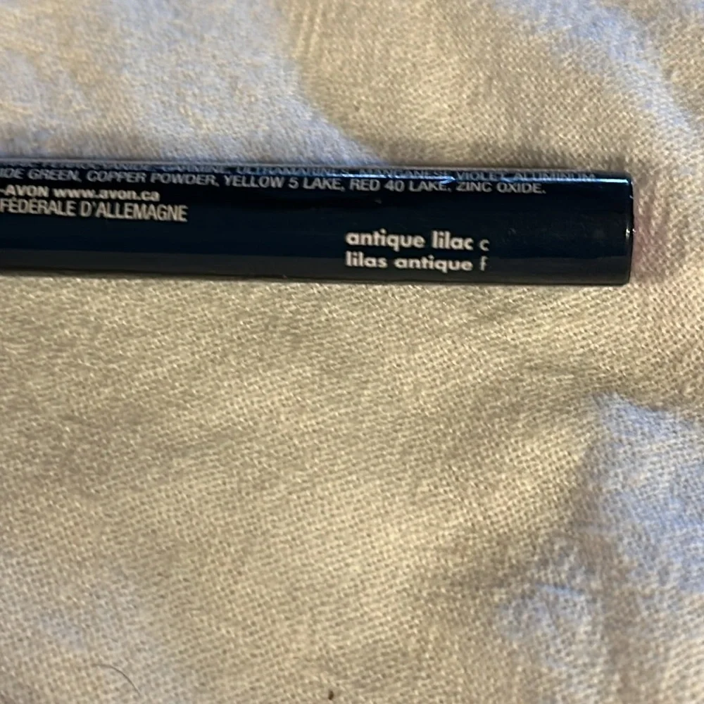 Avon Big Color Eye Pencil Antique Lilac .056 oz
